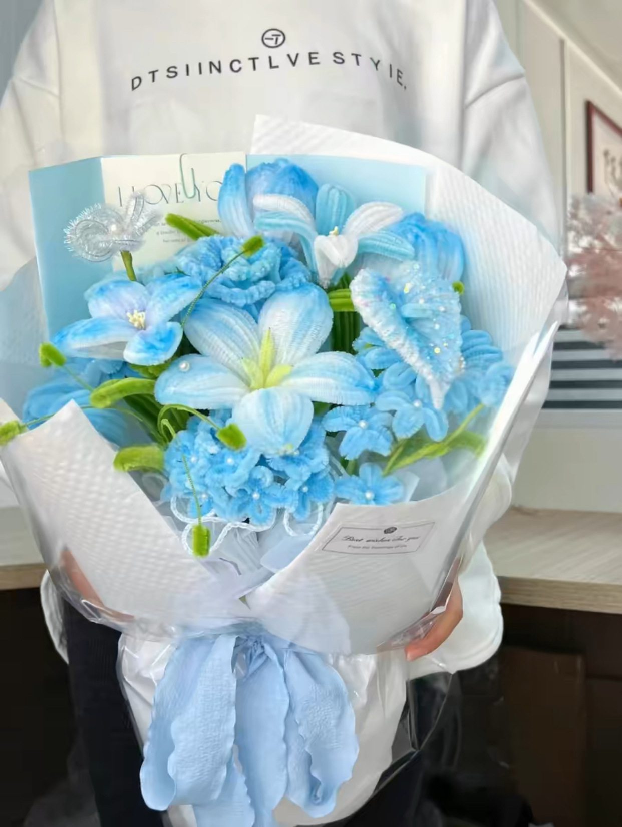 Blue Lily Material Package