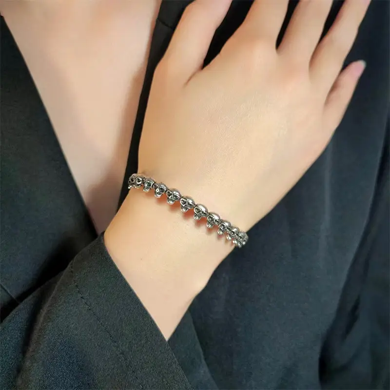Retro Fashion Skull Bracelet Simple Personality