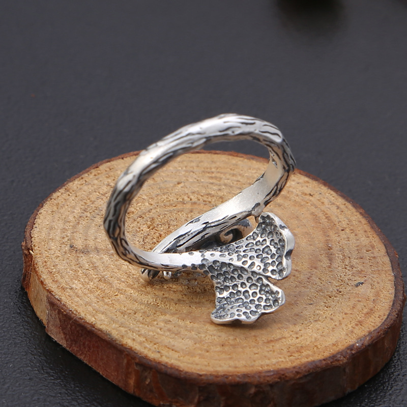 Vintage Creative And Refined Ring