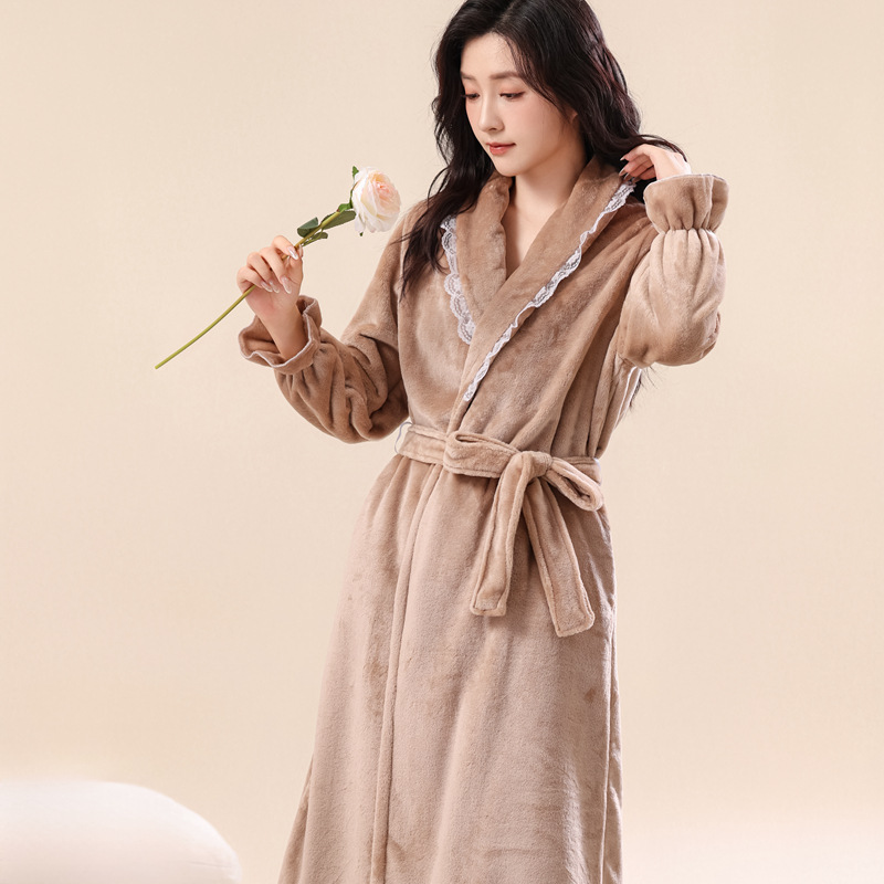 Style Flannel Thick Warm Bathrobe