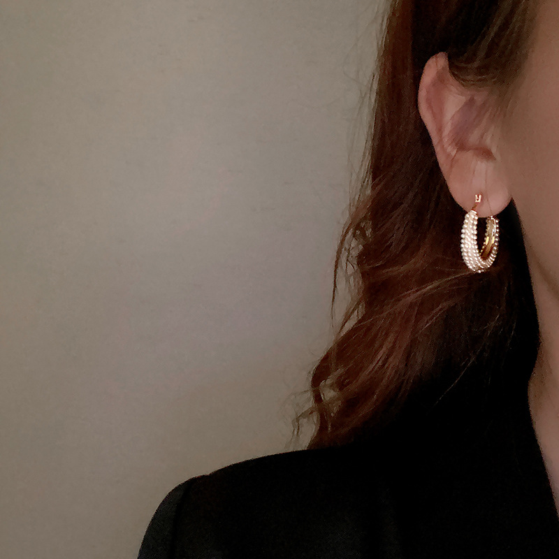 Temperament Entry Lux High-grade Hoop And Pearl Earrings