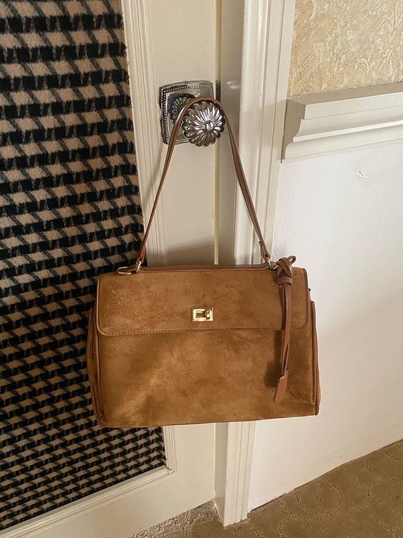 https://cf.cjdropshipping.com/quick/product/4d87bc54-9d69-431f-89d5-6c8c51095de4.jpg