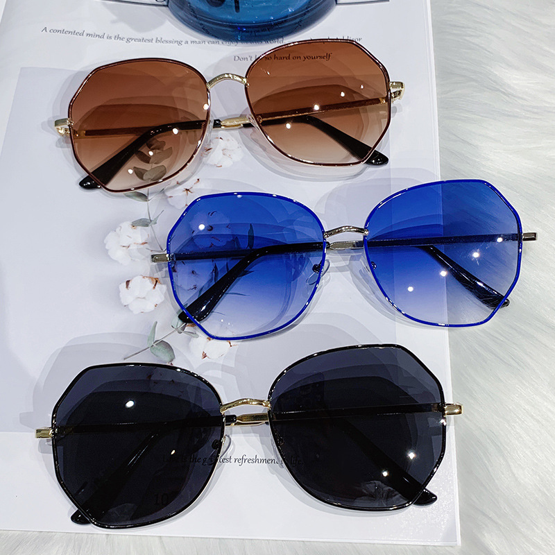 Women's Sunglasses Sun Shade Polarized Sun Glasses - Image 14