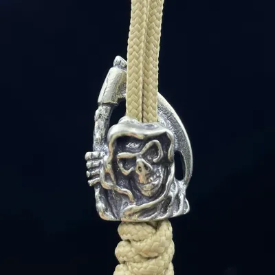 Outdoor Parachute Cord Pendant Brass Sickle Death Pendant
