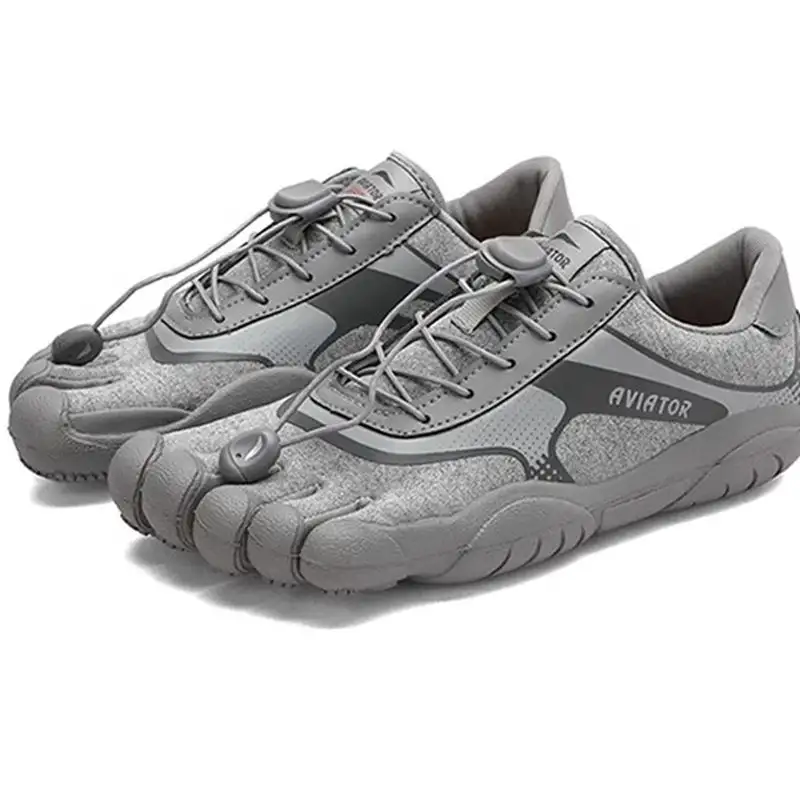 Comfortable Breathable And Lightweight Climbing Training Sneakers