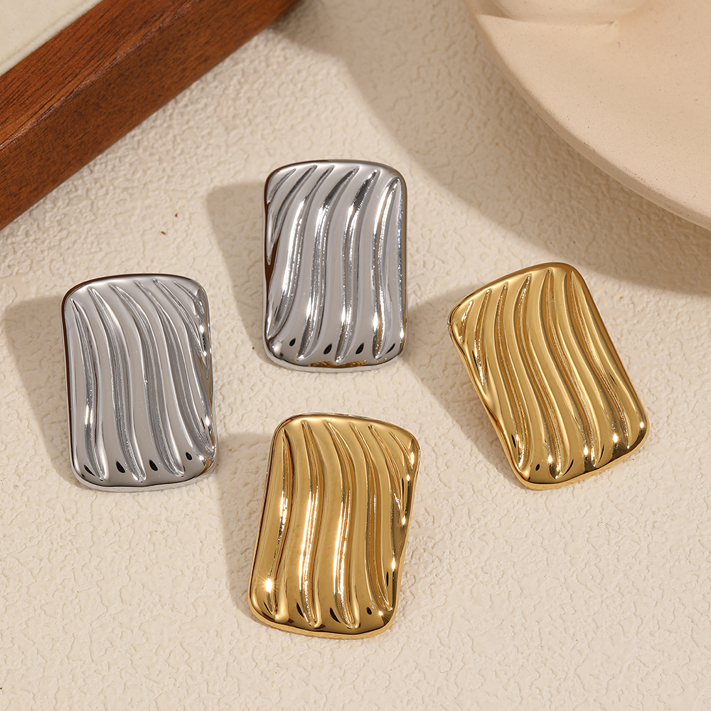 Square Wave Pattern Titanium Steel Ear Studs Female Fashion