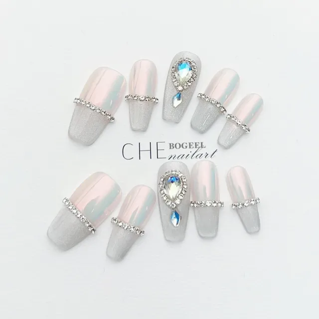 Aurora Cherry Blossom Spring And Summer French Blush Gradient Cat Eye Simple White High grade Handmade Manicure Wear Gentle Yunge - Shop at LoveMi