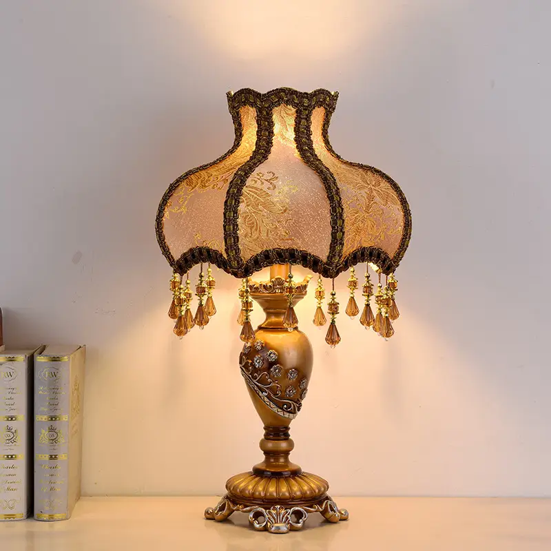 Romantic Creative Table Lamp For Bedroom And Home