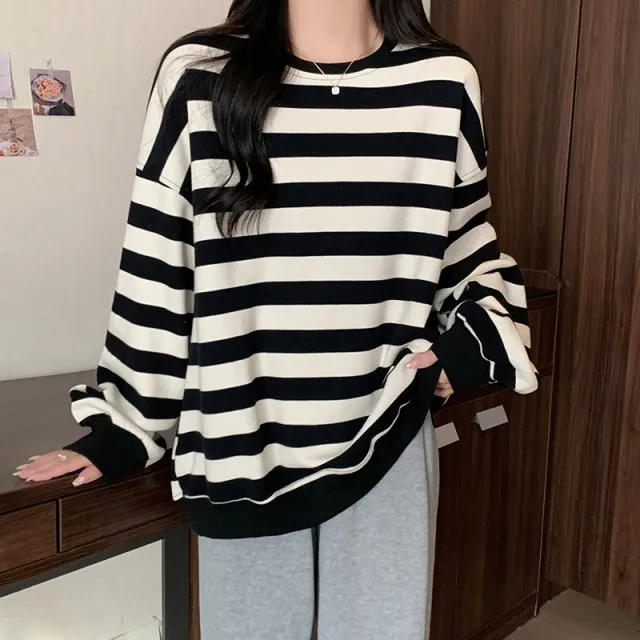 Retro Printed Crew Neck Sweatshirt Women Black Stripes - Shop at LoveMi