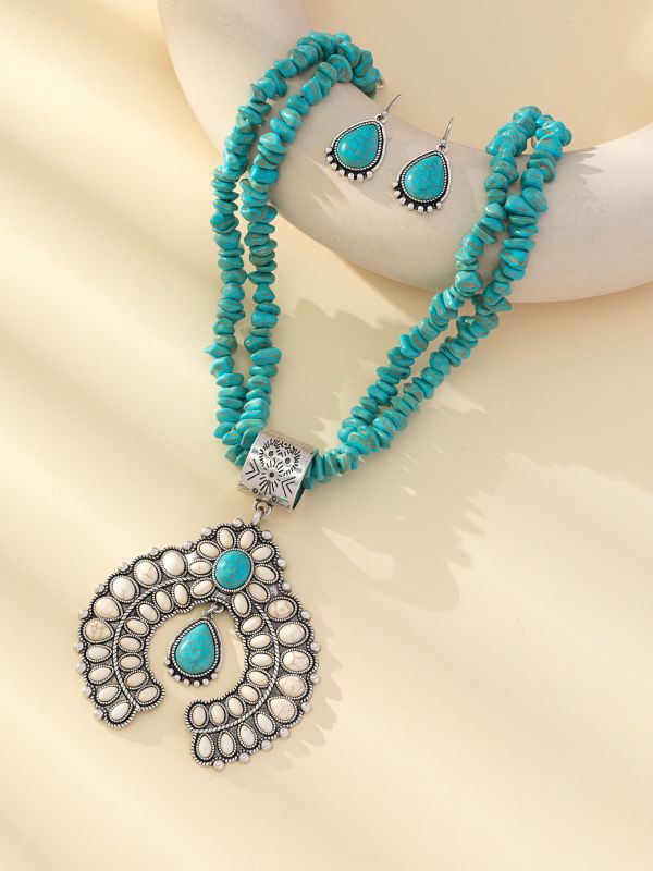 Retro Round Flower Turquoise Pendant Set