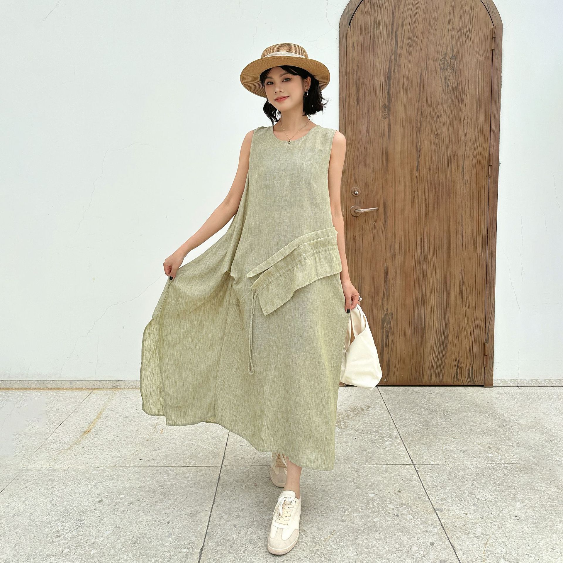 Women's Retro Crew Neck Patchwork Ruffled Drawstring Sleeveless Dress