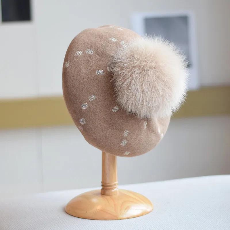 Elegant Woolen Gilding Beret Women's Korean Style Fox Fur Ball Vintage Painter Hat - Khaki