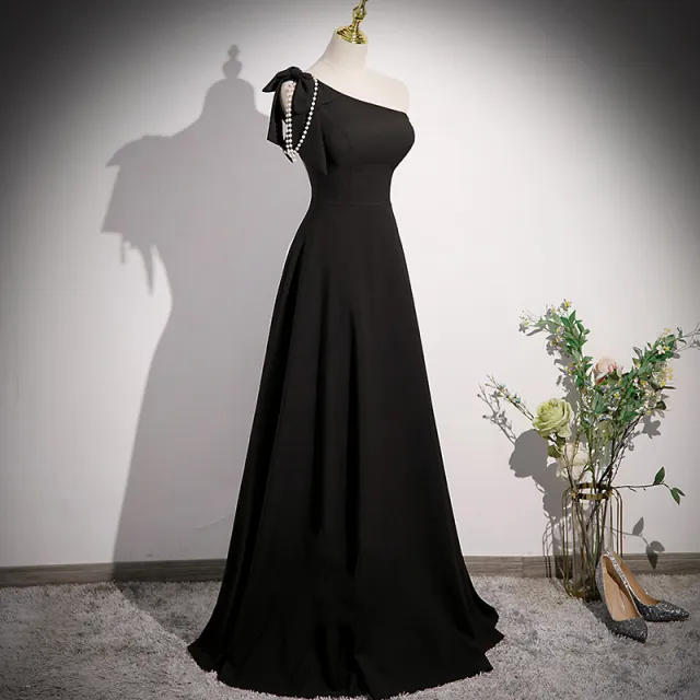 Simple Banquet Host French Piano Playing Vocal Music Art Test Violin Fashion Dress Black - Shop at LoveMi