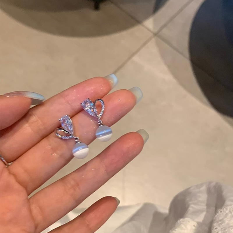 Retro Stud Designer Touch Statement Drop Earrings