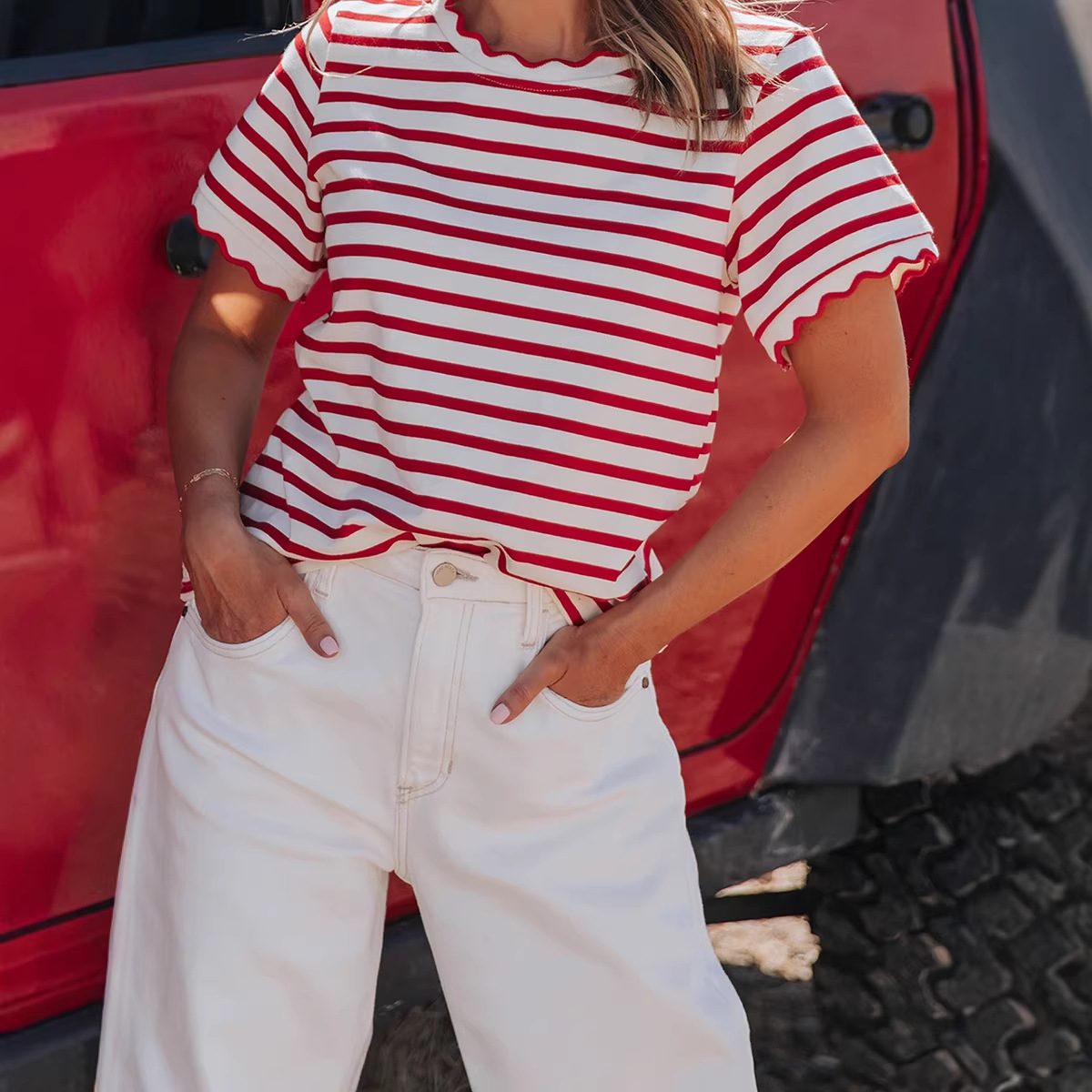 Womens Trendy, Avant-garde Striped T-shirt With A Ruffled Hem