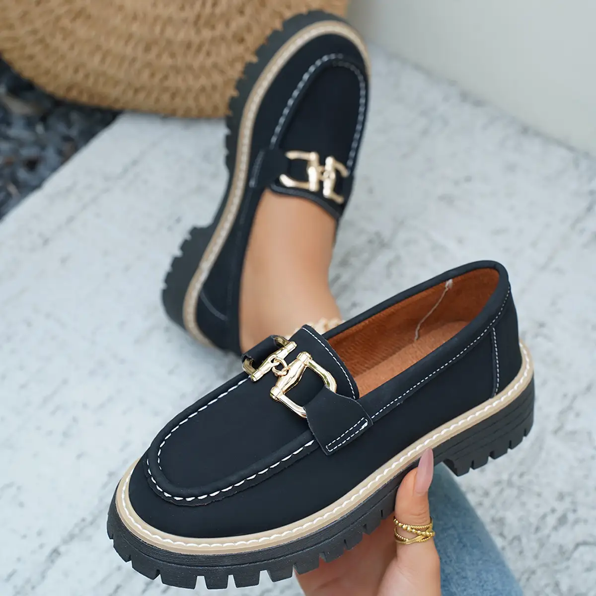 New-style Plus-size Womens Shoes British-style Leather Pumps