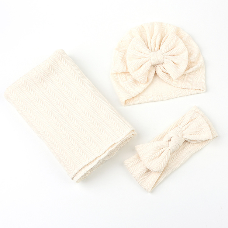 Newborn Polyester Cotton Solid Color Wheat Pattern Wrap Blanket Three-piece Suit