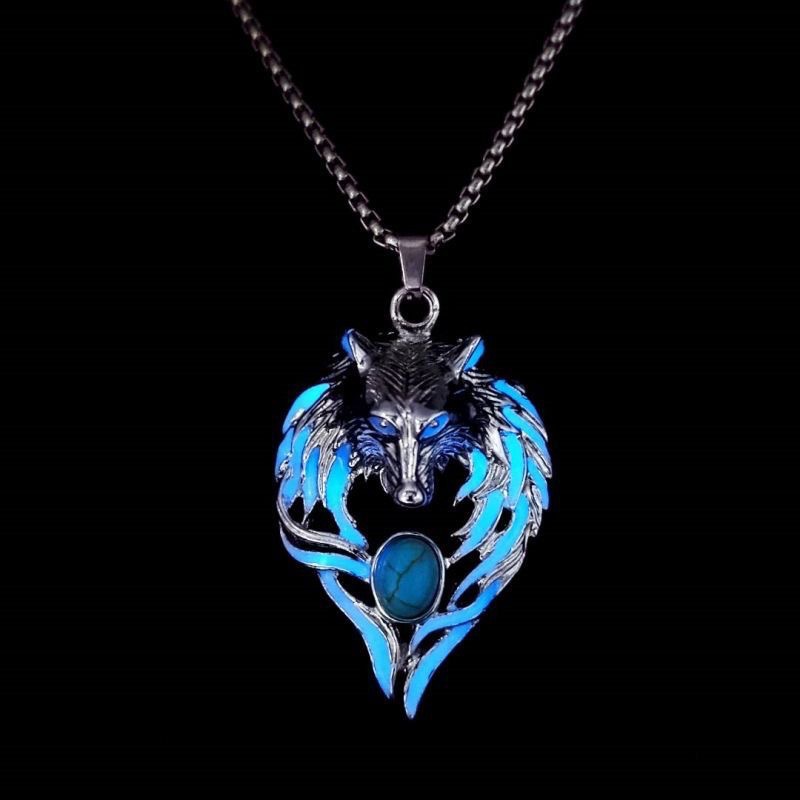 Domineering Line Winder Noctilucent Necklace Vintage Pendant Niche Design