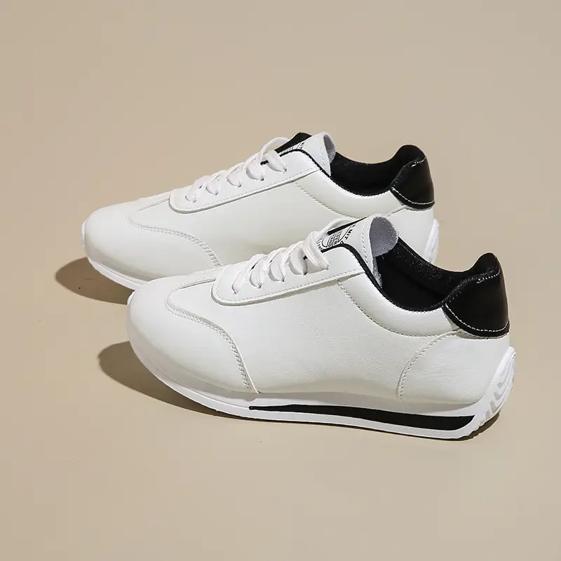 Plus-size Women's Leather Lace-up Casual Sneakers