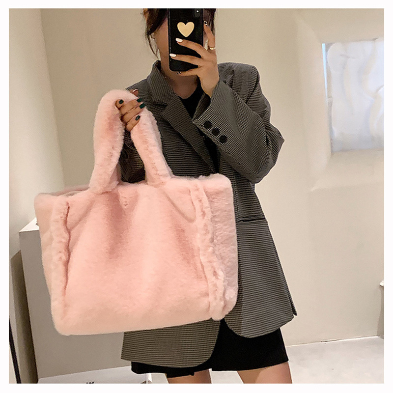 Winter Women's Fashion Large Capacity Plush Hand carrying Bag Pink - Shop at LoveMi
