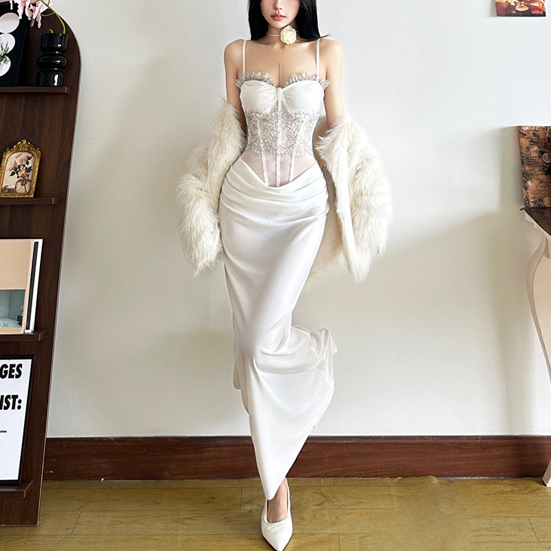 Buy Women's Clothing Online | Buy Trending Dresses for Women Buy Women's Clothing Online | Buy Trending Dresses for Women