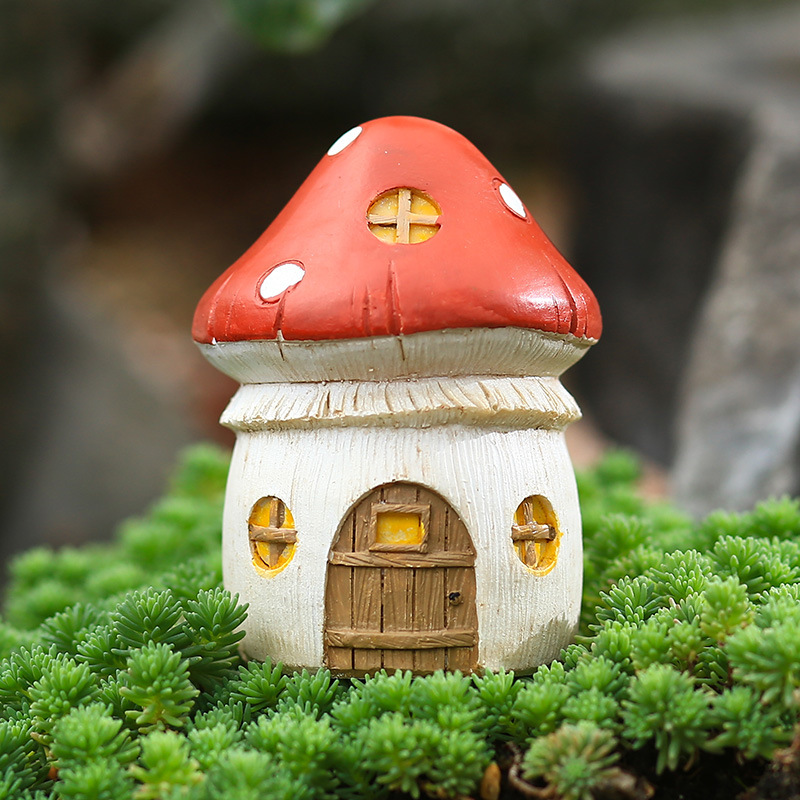 Small Size Mushroom House