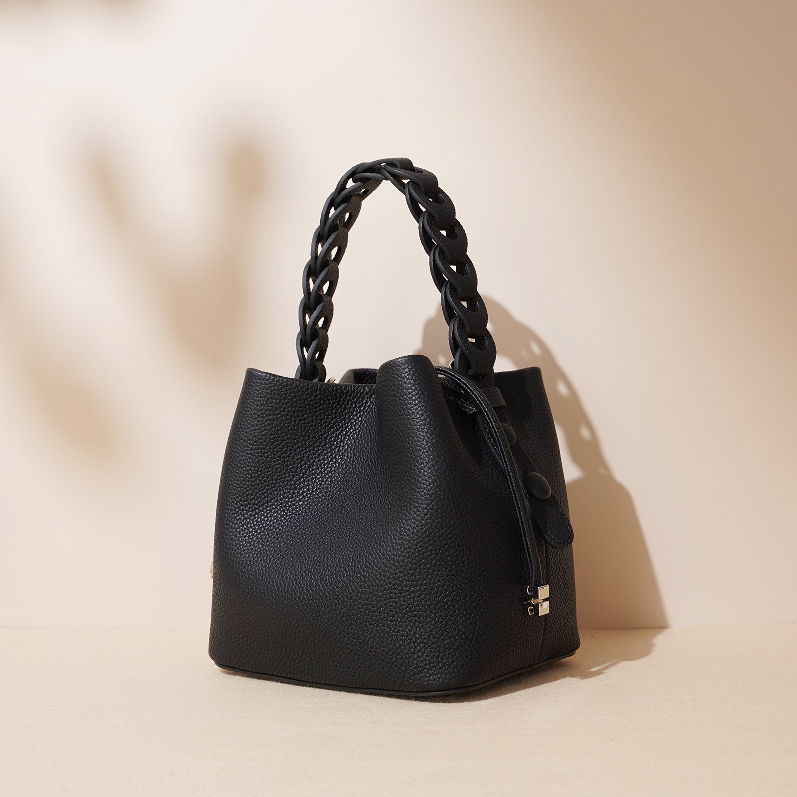 https://cf.cjdropshipping.com/quick/product/4f3015da-f3c6-456f-98c2-b70fea3d5299.jpg