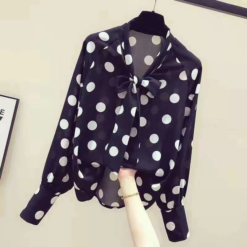 Buy Women's Clothing Online | Buy Trending Dresses for Women