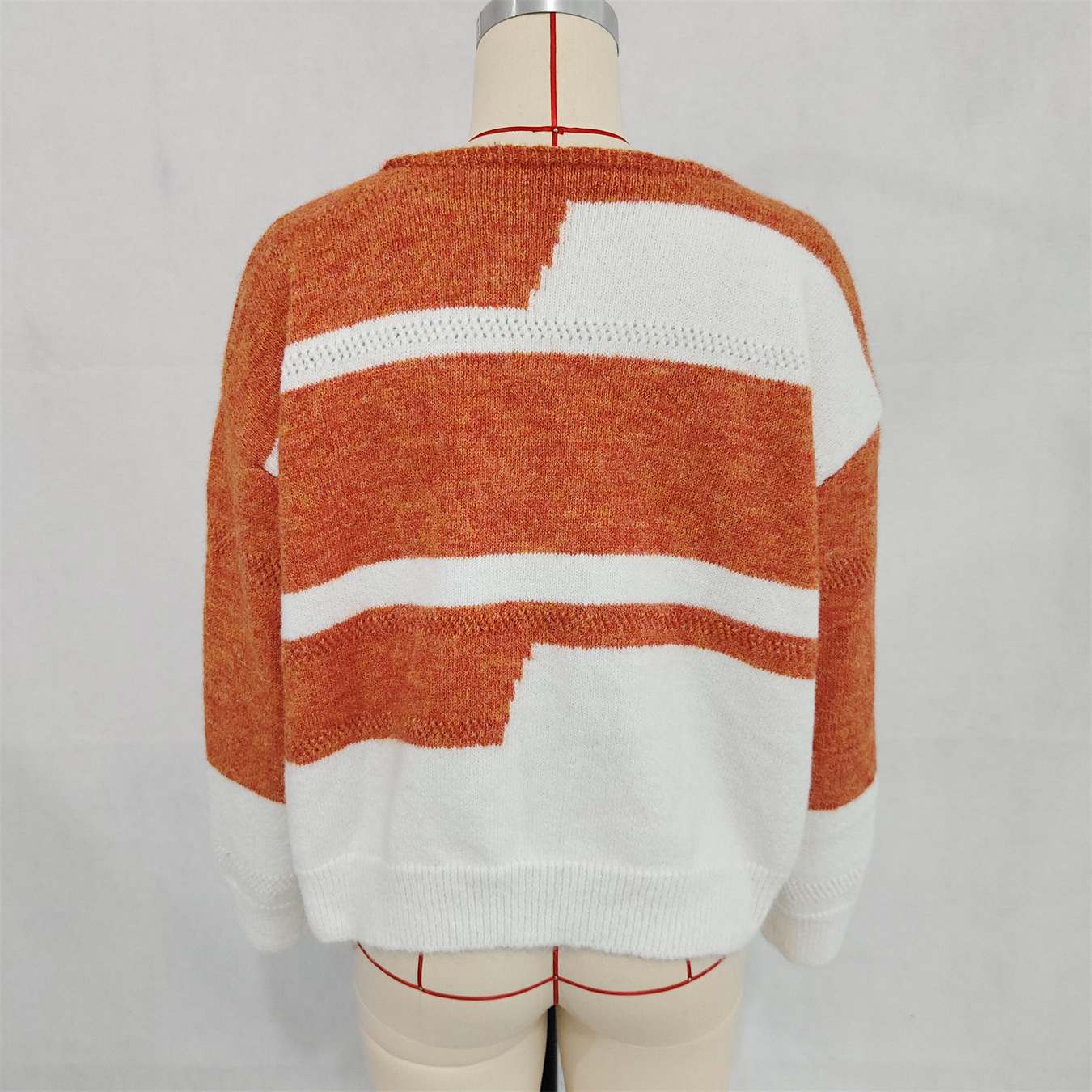 Simple Commute Irregular Contrast Color Round Neck Long Sleeve Sweater
