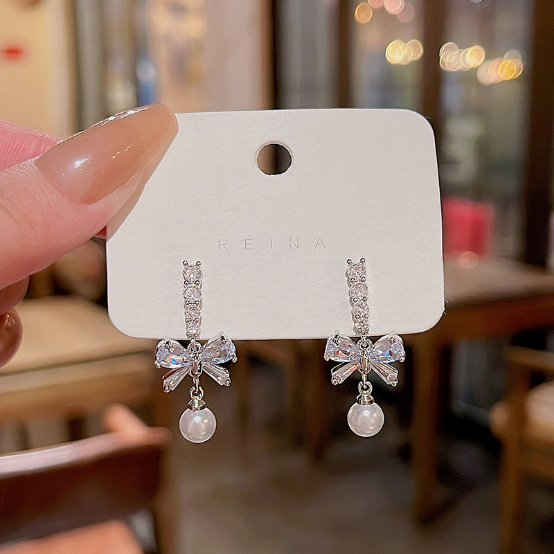 Retro Stud Designer Touch Statement Drop Earrings