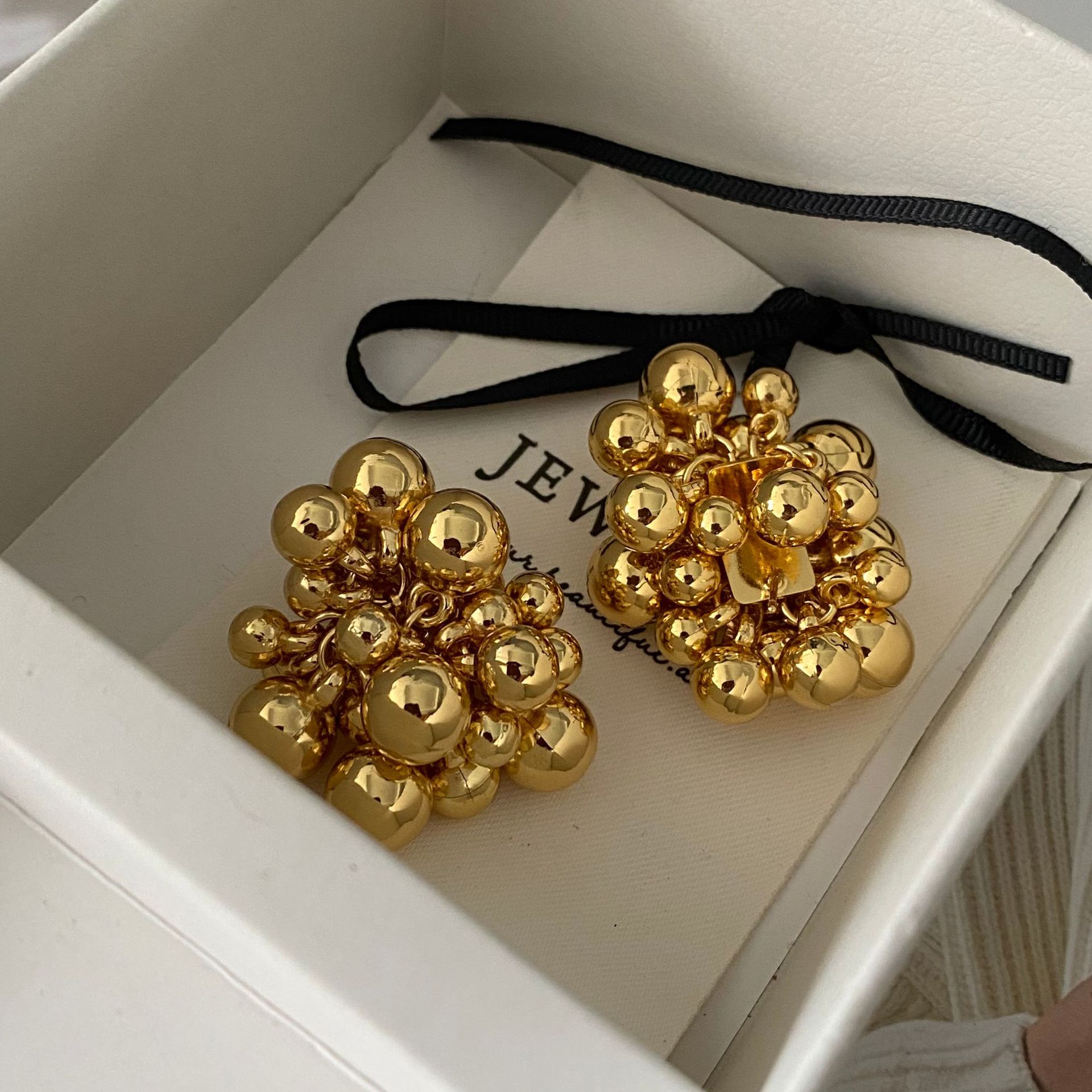 Design Sense High Profile Fashion Earrings