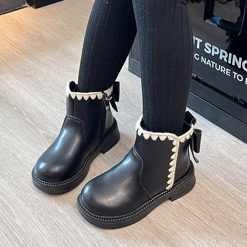 Girls' Soft-soled Velvet-lined Leather Boots - Image 3