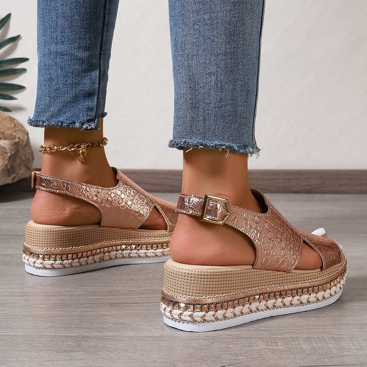 https://cf.cjdropshipping.com/quick/product/4f695ebb-26f5-4105-abf5-3407db77a372.jpg