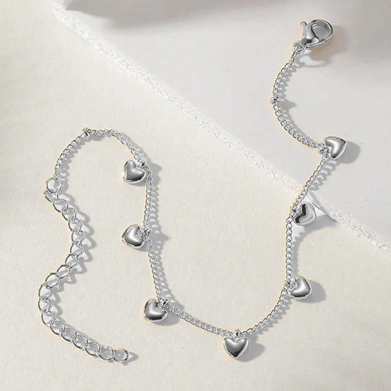 Adjustable Delicate High-end Womens Bracelet With A Heart Design