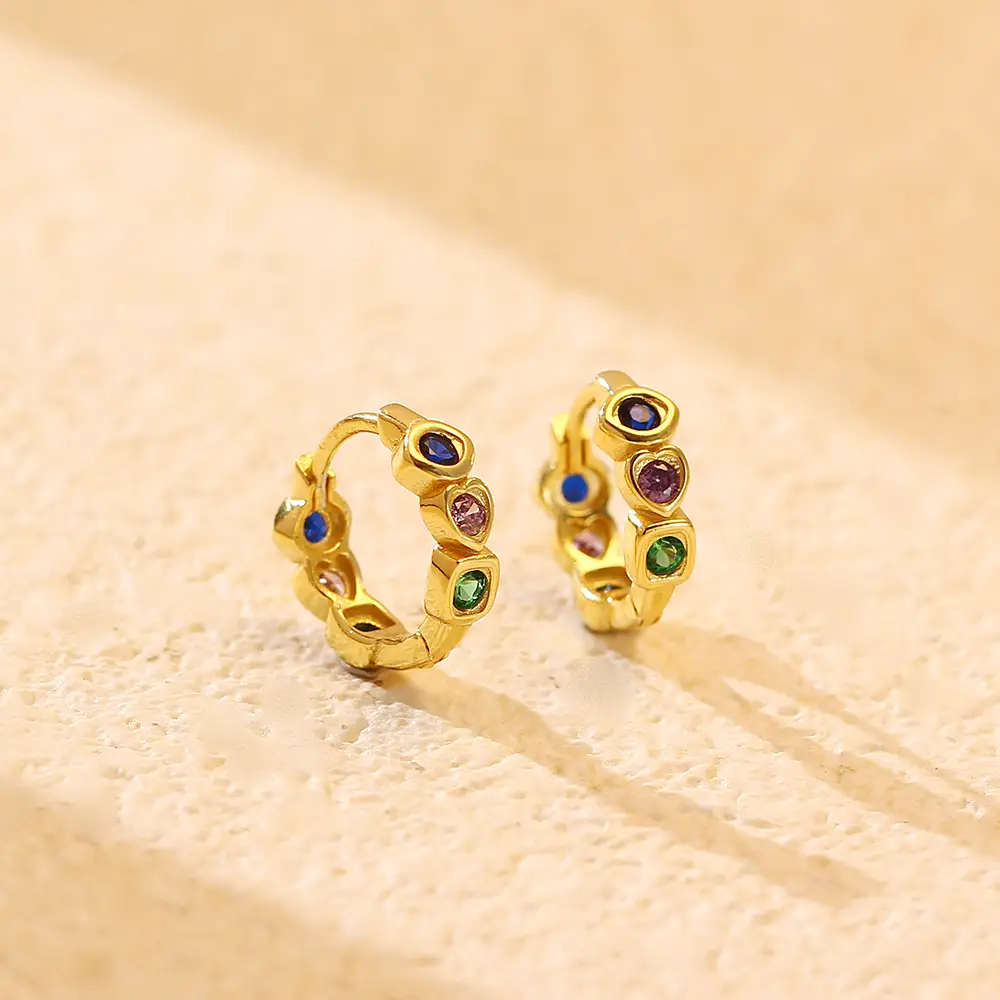 Design Silver Loving Heart Zircon Earrings For Women