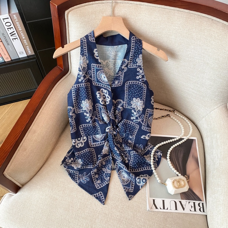 Red Sleeveless Floral Twist Sweet Spicy Waistcoat Top Floral - Shop at LoveMi