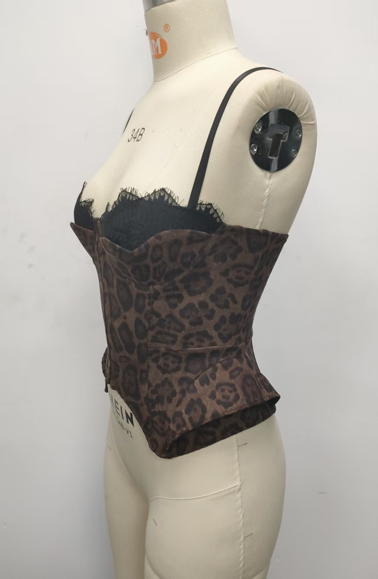 Buy Women's Clothing Online | Buy Trending Dresses for Women