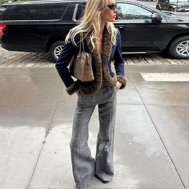 Buy Women's Clothing Online | Buy Trending Dresses for Women