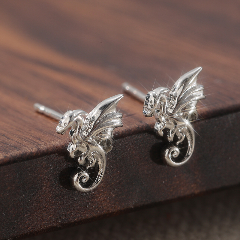 New Retro Fashion Creative Women's Earrings