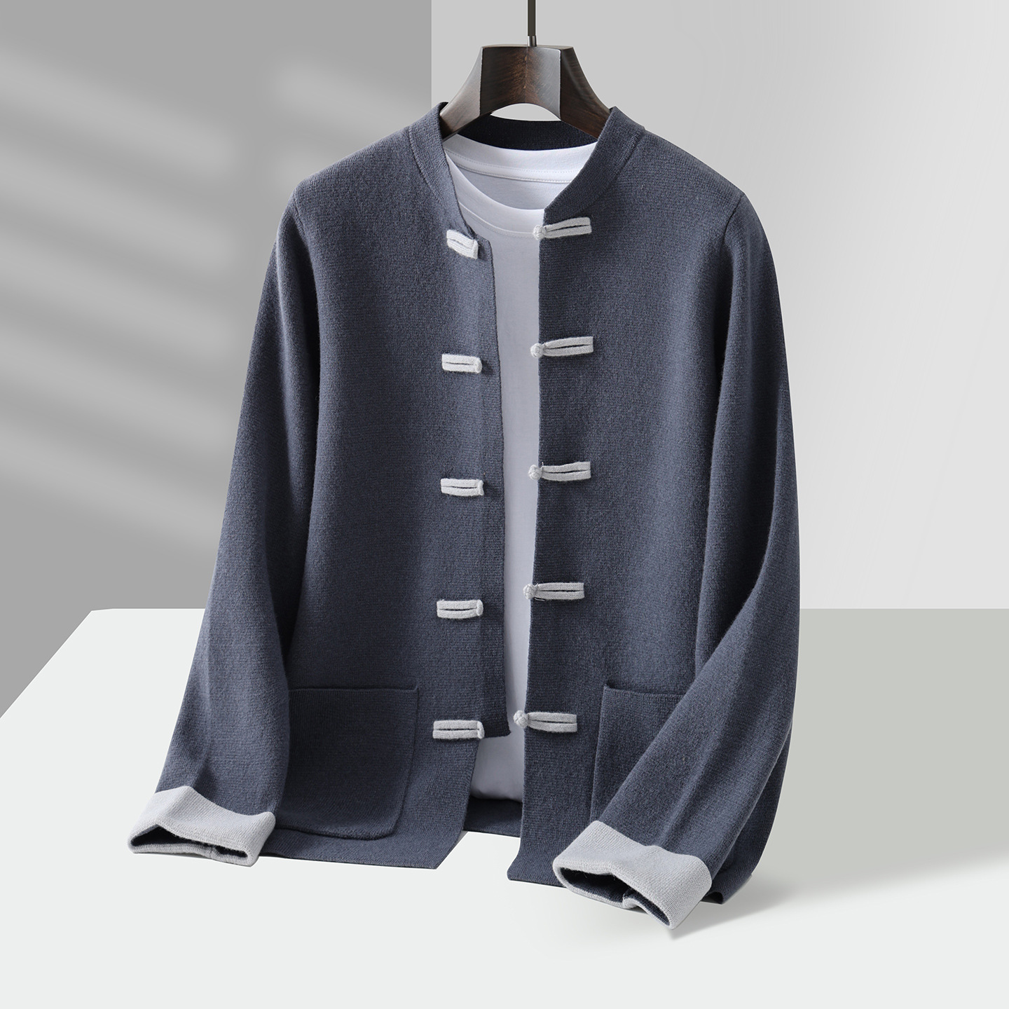 Chinese-style Tang Suit Mens Retro Casual Long-sleeve Jacket