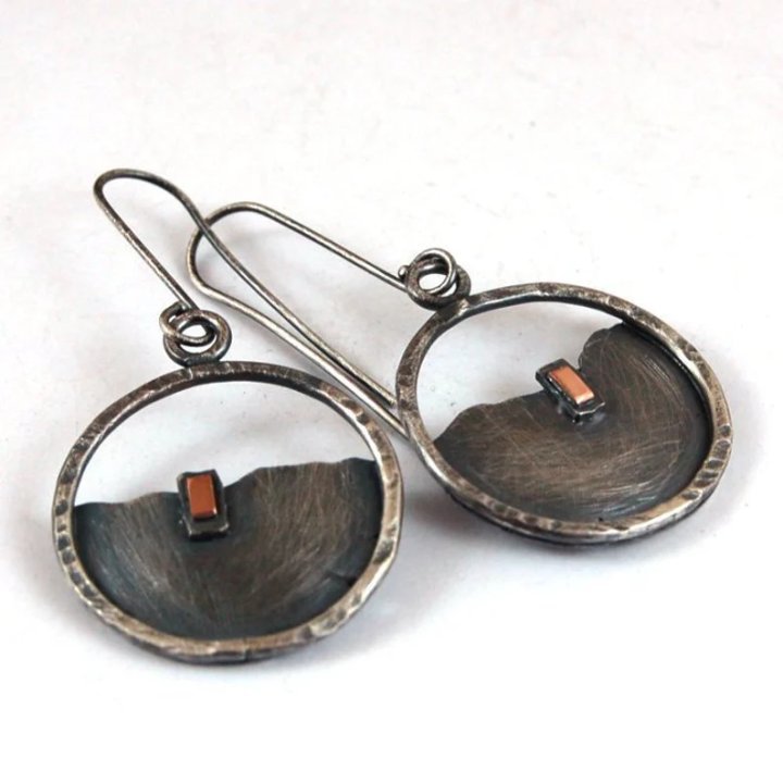 Mid-ancient Hollow Circle Metal Drop Earrings Inlaid Earrings