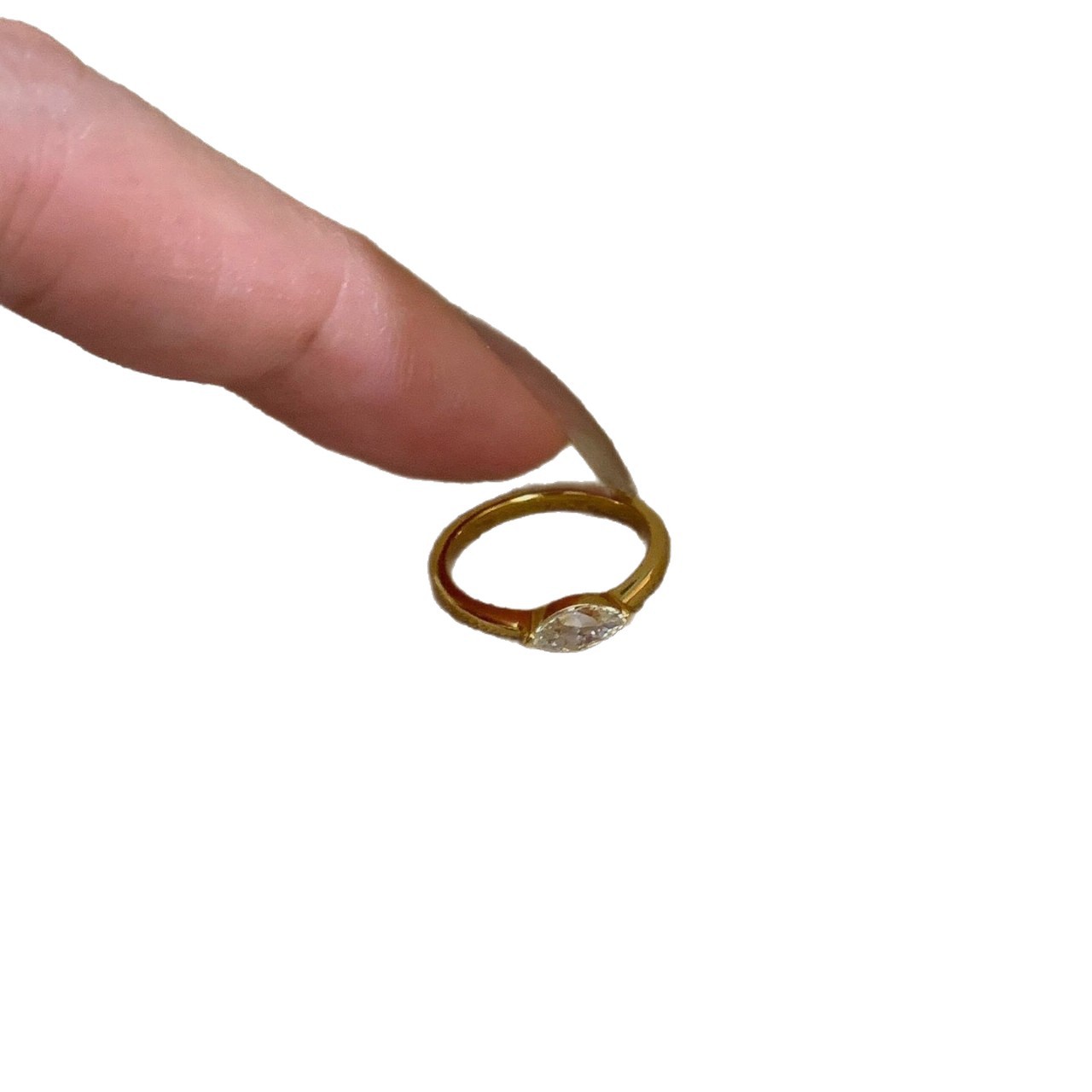 Womens Retro Minimalist Horse-Eye Diamond Ring