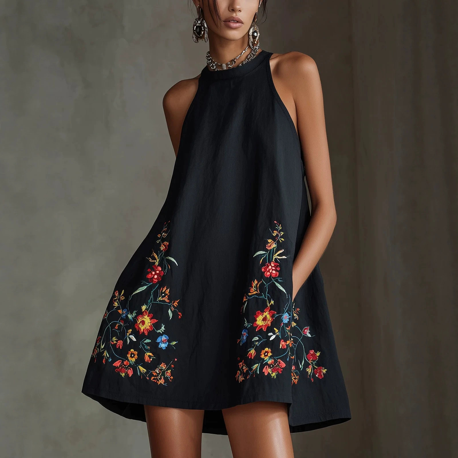 Flower Embroidery Loose Slimming Vacation Short Dress — image 1