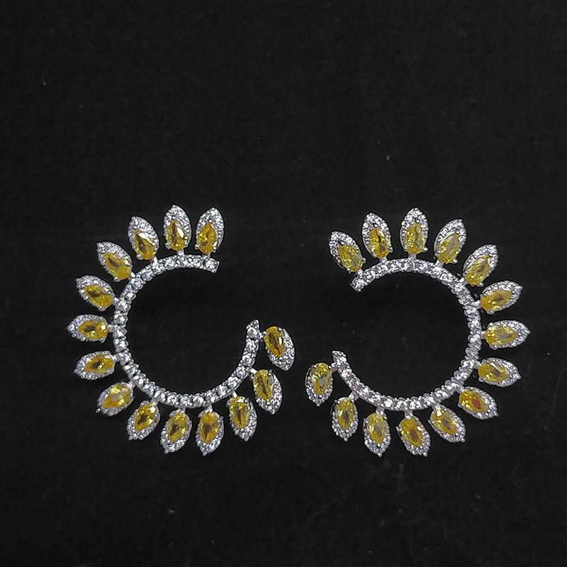 C- Shaped Zircon Earrings Handmade Inlaid Fashion Leaves Popular Products For Women