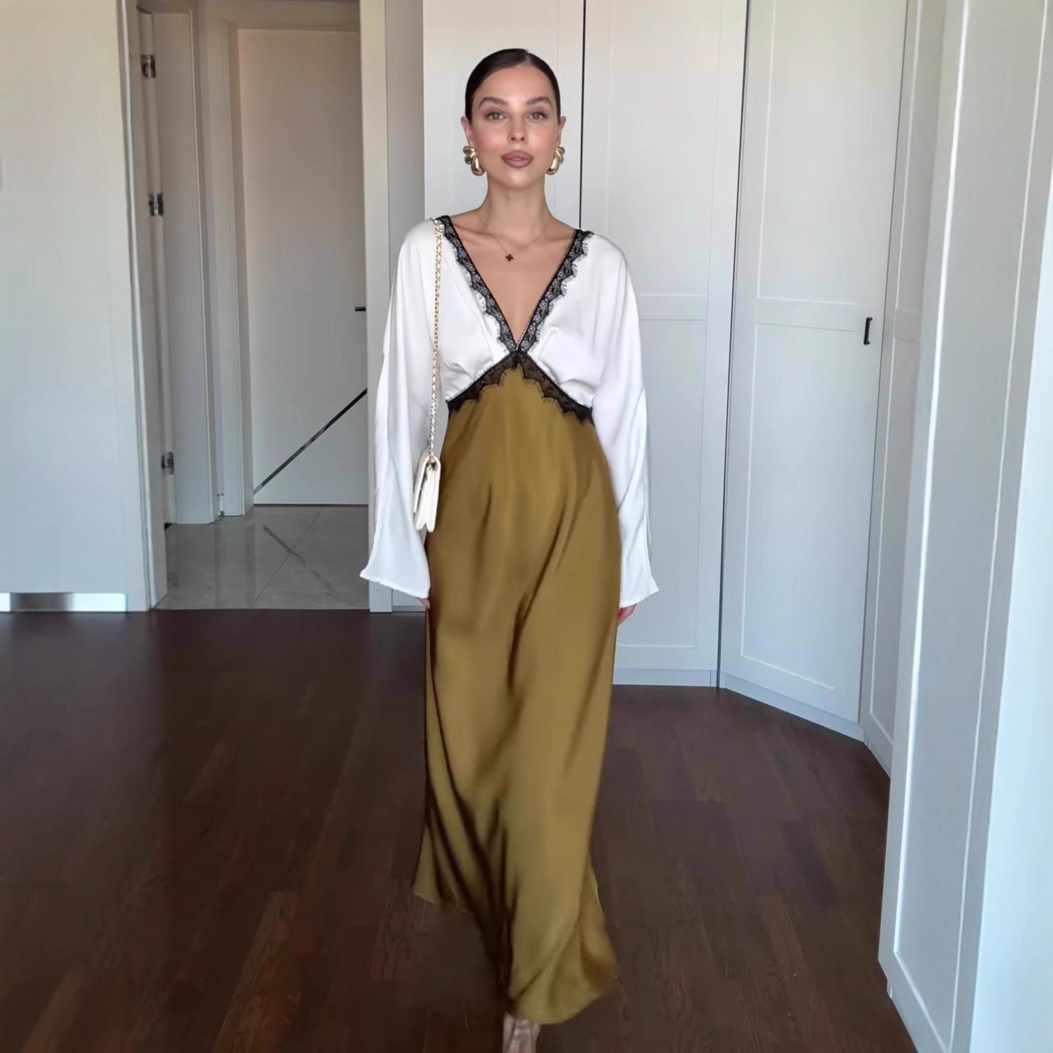 Elegant Lace Long-Sleeve Patchwork Maxi Dress