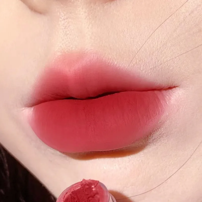 Velvet Lip Lacquer Matte Finish White Lipstick Waterproof And Durable - 02 Dunes