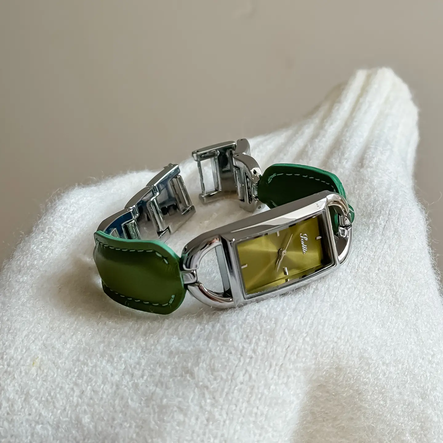 New Square Leather Belt Bracelet Watch