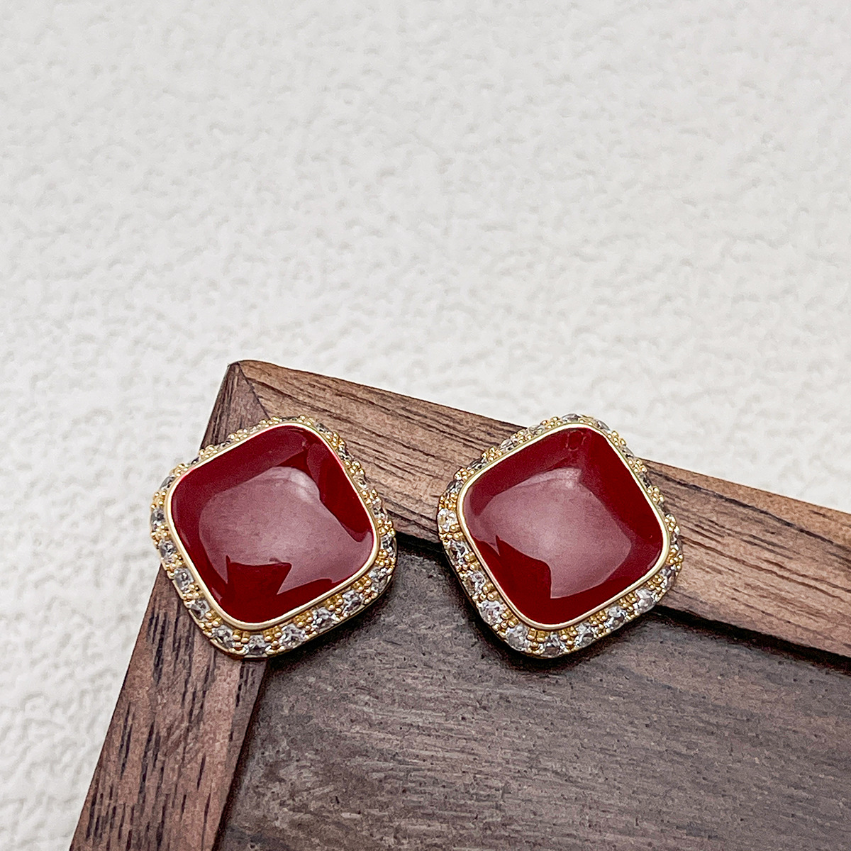 Retro Red Plate Temperament Inlaid Square Simple And Stylish Earrings