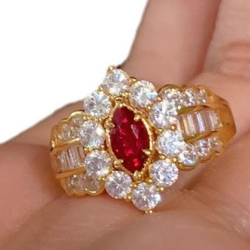 Vintage Court Diamond Red Horse Eye Ring