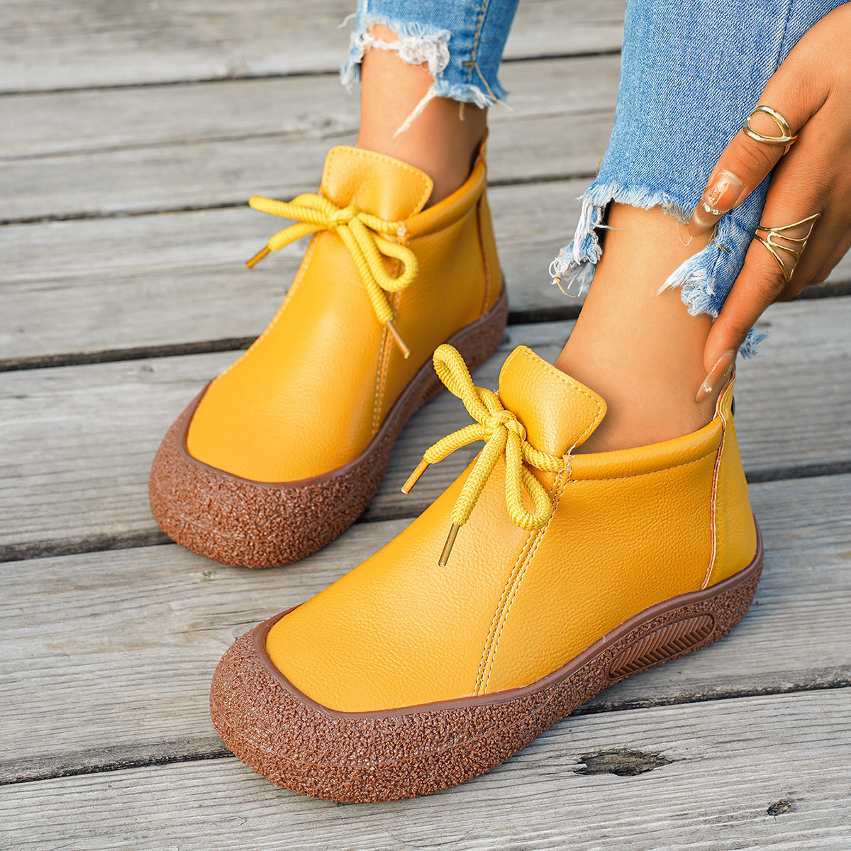 Plus-size Retro Lace-up Casual Soft Leather Shoes For Women
